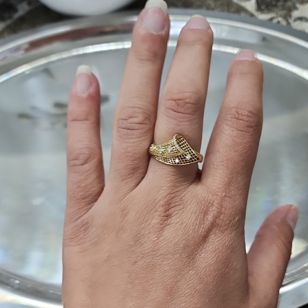 Sterling Silver (925)Elegant Gold color Ring with Diamond Accents - Picture 6 of 6